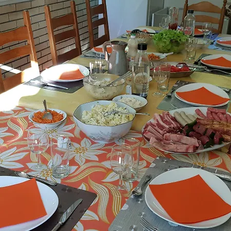 Maison Cancela 3*
